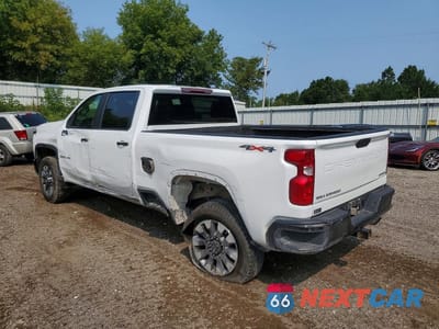 Drugie zdjęcie samochodu z przodu: 2024 CHEVROLET SILVERADO K2500 CUSTOM VIN:2GC4YME72R1136008 - miniatura