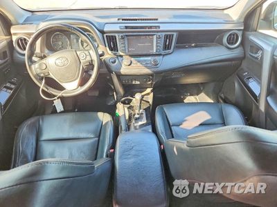 Zdjęcie 8 z 13 samochodu: 2017 TOYOTA RAV4 LIMITED VIN:JTMYFREV8HD099598 - miniatura