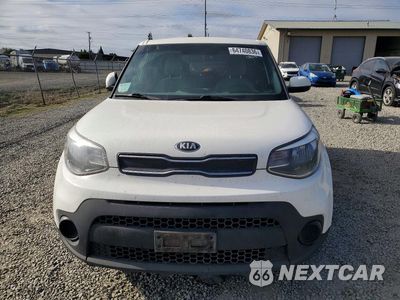 Piąte zdjęcie samochodu w środku: 2019 KIA SOUL BASE VIN:KNDJN2A22K7692564 - miniatura