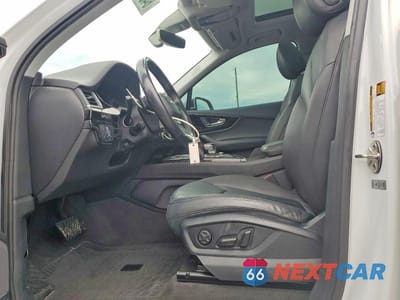 Zdjęcie 7 z 13 samochodu: 2017 AUDI Q7 PREMIUM PLUS VIN:WA1LAAF70HD003497 - miniatura