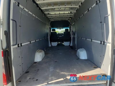 Zdjęcie 10 z 14 samochodu: 2021 MERCEDES-BENZ SPRINTER 2500 DELIVERY VAN VIN:W1Y4EDHY5MT078746 - miniatura
