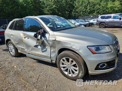 Czwarte zdjęcie samochodu z boku: 2016 AUDI Q5 PREMIUM PLUS VIN:WA1L2BFP4GA030026 - miniatura