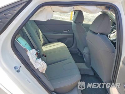 Zdjęcie 10 z 12 samochodu: 2026 HYUNDAI ELANTRA SEL SPORT VIN:KMHLM4DG9TU192172 - miniatura