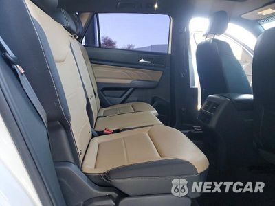 Zdjęcie 10 z 13 samochodu: 2021 VOLKSWAGEN ATLAS CROSS SPORT SEL R-LINE VIN:1V2CE2CA8MC207964 - miniatura