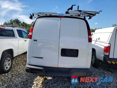 Zdjęcie 6 z 13 samochodu: 2020 CHEVROLET EXPRESS G2500 VIN:1GCWGAFG0L1242219 - miniatura