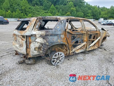 Trzecie zdjęcie samochodu z tyłu: 2020 CHEVROLET TRAVERSE LT VIN:1GNEVGKW8LJ193165 - miniatura