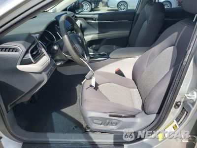 Zdjęcie 7 z 13 samochodu: 2021 TOYOTA CAMRY LE VIN:4T1C11AK9MU455116 - miniatura