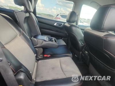 Zdjęcie 10 z 12 samochodu: 2019 NISSAN PATHFINDER SV VIN:5N1DR2MN0KC637413 - miniatura