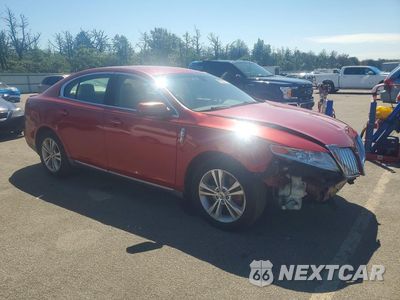 Czwarte zdjęcie samochodu z boku: 2009 LINCOLN MKS VIN:1LNHM93R59G629694 - miniatura