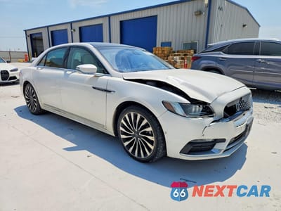 Czwarte zdjęcie samochodu z boku: 2019 LINCOLN CONTINENTAL BLACK LABEL VIN:1LN6L9BC7K5602540 - miniatura