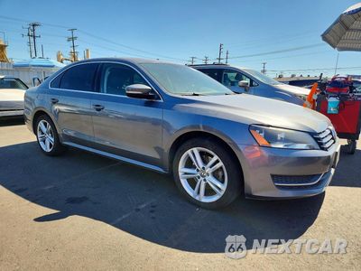 Czwarte zdjęcie samochodu z boku: 2014 VOLKSWAGEN PASSAT SE VIN:1VWBN7A31EC026170 - miniatura