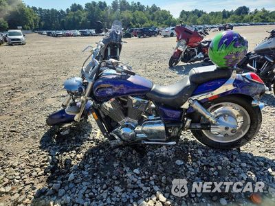 Trzecie zdjęcie samochodu z tyłu: 2002 HONDA VTX1800 VIN:1HFSC46012A004236 - miniatura