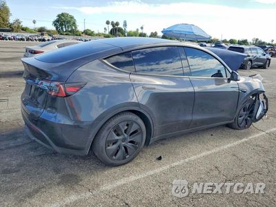 Trzecie zdjęcie samochodu z tyłu: 2025 TESLA MODEL Y VIN:7SAYGDED8SF257898 - miniatura