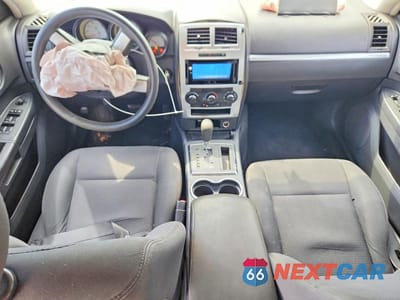 Zdjęcie 8 z 12 samochodu: 2010 DODGE CHARGER SXT VIN:2B3CA3CV7AH309322 - miniatura