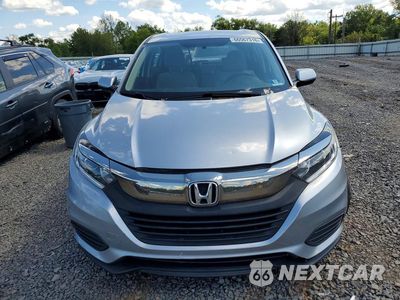 Piąte zdjęcie samochodu w środku: 2019 HONDA HR-V LX VIN:3CZRU6H34KG708435 - miniatura