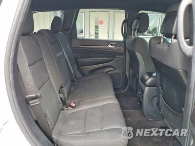 Zdjęcie 10 z 12 samochodu: 2018 JEEP GRAND CHEROKEE LAREDO VIN:1C4RJEAG5JC412458 - miniatura