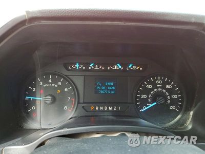 Zdjęcie 9 z 12 samochodu: 2019 FORD F150 VIN:1FTMF1EB8KKC20882 - miniatura