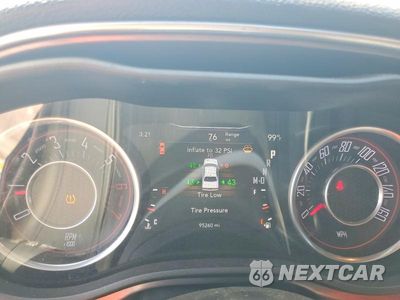 Zdjęcie 9 z 12 samochodu: 2015 DODGE CHALLENGER SXT VIN:2C3CDZATXFH839824 - miniatura