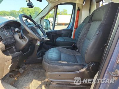 Zdjęcie 7 z 12 samochodu: 2020 RAM PROMASTER 3500 DELIVERY VAN VIN:3C6URVJG0LE136244 - miniatura
