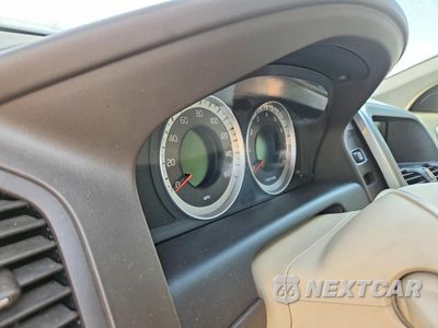 Zdjęcie 9 z 12 samochodu: 2013 VOLVO XC60 3.2 VIN:YV4952DL4D2412387 - miniatura