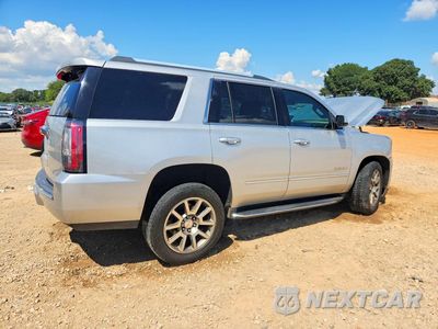 Trzecie zdjęcie samochodu z tyłu: 2017 GMC YUKON DENALI VIN:1GKS2CKJ0HR389762 - miniatura