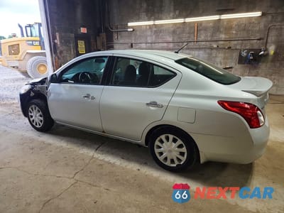 Drugie zdjęcie samochodu z przodu: 2014 NISSAN VERSA 1.6 S VIN:3N1CN7APXEL817363 - miniatura