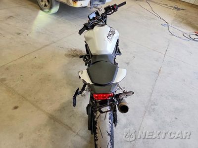 Zdjęcie 6 z 9 samochodu: 2025 HONDA CB750 A VIN:JH2RH2408SK002681 - miniatura