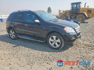 Czwarte zdjęcie samochodu z boku: 2009 MERCEDES-BENZ ML VIN:4JGBB25EX9A501404 - miniatura