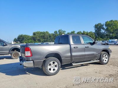 Trzecie zdjęcie samochodu z tyłu: 2021 RAM 1500 BIG HORN/LONE STAR VIN:1C6SRFBT1MN516196 - miniatura