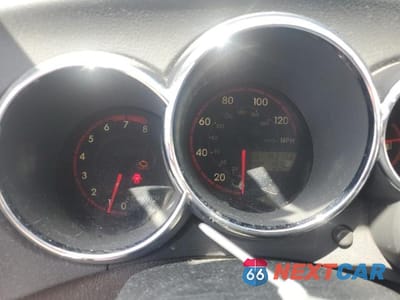 Zdjęcie 9 z 13 samochodu: 2004 TOYOTA MATRIX XR VIN:2T1KR32E94C176257 - miniatura