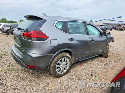 Trzecie zdjęcie samochodu z tyłu: 2018 NISSAN ROGUE S VIN:KNMAT2MV7JP539088 - miniatura