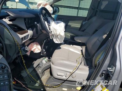 Zdjęcie 7 z 13 samochodu: 2015 TOYOTA SIENNA XLE 8-PASSENGER VIN:5TDYK3DC8FS578596 - miniatura