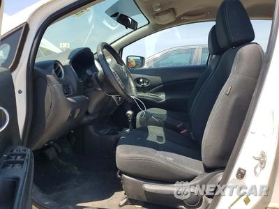 Zdjęcie 7 z 14 samochodu: 2015 NISSAN VERSA NOTE SV VIN:3N1CE2CP9FL409633 - miniatura