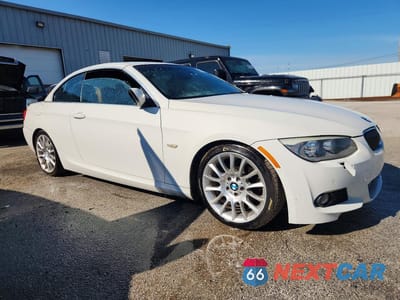 Czwarte zdjęcie samochodu z boku: 2013 BMW 328 I VIN:WBADW3C59DJ525533 - miniatura