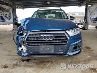 Piąte zdjęcie samochodu w środku: 2018 AUDI Q7 PRESTIGE VIN:WA1VAAF76JD022604 - miniatura