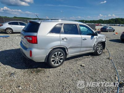 Trzecie zdjęcie samochodu z tyłu: 2015 KIA SORENTO SX VIN:5XYKW4A70FG634907 - miniatura