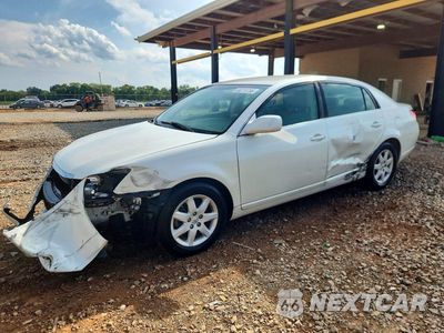 2010 TOYOTA AVALON XL 4T1BK3DB6AU359987 - główne zdjęcie licytacji z USA - miniatura