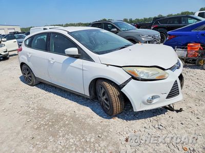 Czwarte zdjęcie samochodu z boku: 2012 FORD FOCUS SE VIN:1FAHP3K24CL337813 - miniatura