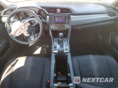 Zdjęcie 8 z 12 samochodu: 2017 HONDA CIVIC LX VIN:2HGFC2F58HH532010 - miniatura