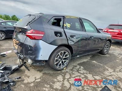 Trzecie zdjęcie samochodu z tyłu: 2026 BMW X3 30 XDRIVE VIN:5UX53GP03T9194842 - miniatura