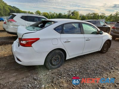 Trzecie zdjęcie samochodu z tyłu: 2016 NISSAN SENTRA S VIN:3N1AB7AP3GY251116 - miniatura