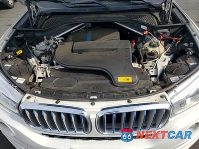 Zdjęcie 11 z 12 samochodu: 2018 BMW X5 XDR40E VIN:5UXKT0C58J0V99995 - miniatura