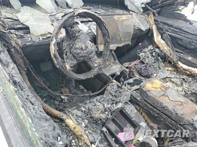Zdjęcie 8 z 11 samochodu: 2023 TESLA MODEL 3 VIN:5YJ3E1EA0PF459787 - miniatura