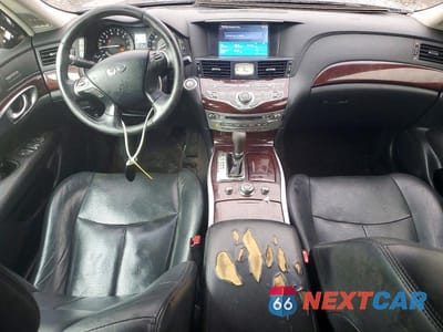 Zdjęcie 8 z 12 samochodu: 2016 INFINITI Q70 3.7 VIN:JN1BY1AR3GM270169 - miniatura