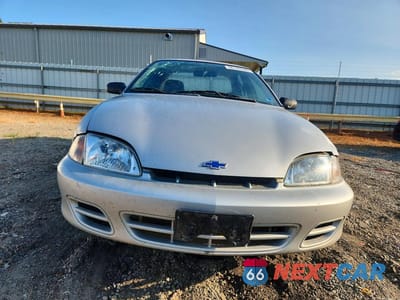 Piąte zdjęcie samochodu w środku: 2002 CHEVROLET CAVALIER LS VIN:1G1JF524727351765 - miniatura