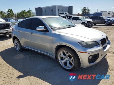 Czwarte zdjęcie samochodu z boku: 2014 BMW X6 XDRIVE35I VIN:5UXFG2C53E0H09507 - miniatura