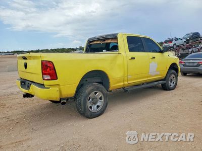 Trzecie zdjęcie samochodu z tyłu: 2016 RAM 2500 SLT VIN:3C6UR5DL3GG257028 - miniatura