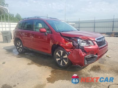 Czwarte zdjęcie samochodu z boku: 2018 SUBARU FORESTER 2.5I PREMIUM VIN:JF2SJAGC4JH573984 - miniatura