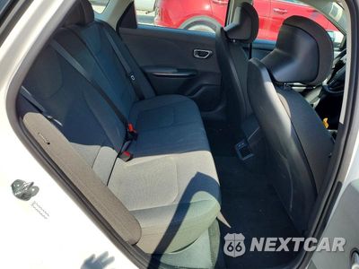 Zdjęcie 10 z 12 samochodu: 2025 KIA K4 LXS VIN:3KPFT4DE0SE100012 - miniatura