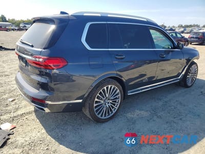 Trzecie zdjęcie samochodu z tyłu: 2019 BMW X7 XDRIVE40I VIN:5UXCW2C59KLB43790 - miniatura